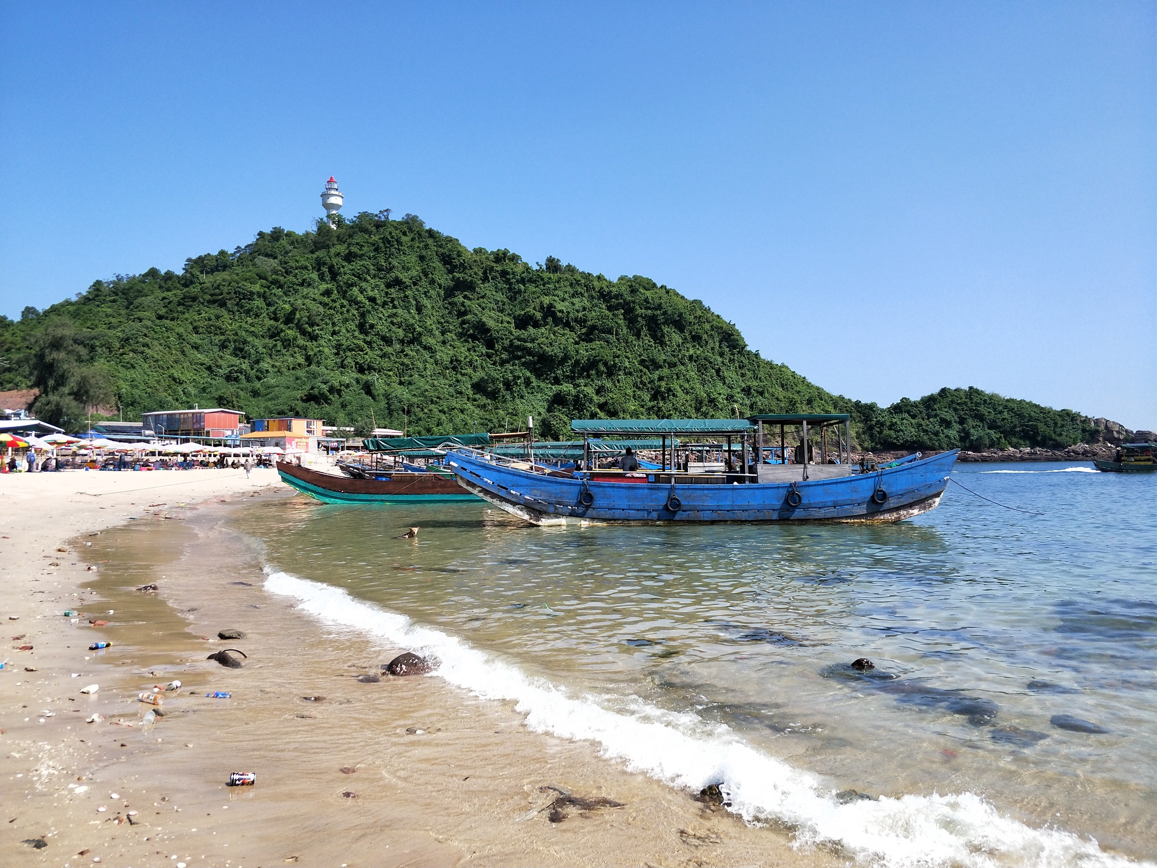 防城港白浪滩,怪石滩!旅游好地方!